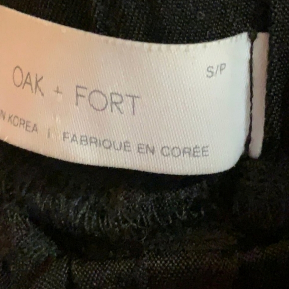 Oak and Fort - Picture 2 of 5